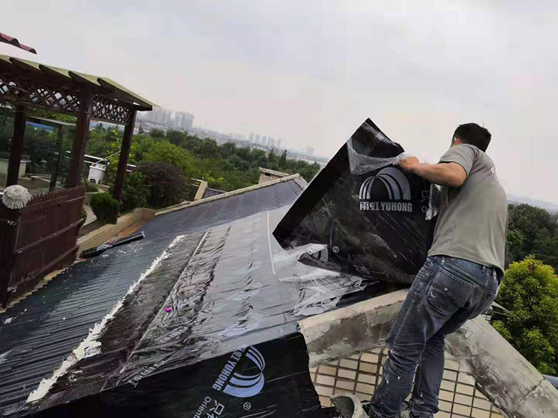 海口哪家公司能做房頂防水，?？诜宽敺浪┕まk法