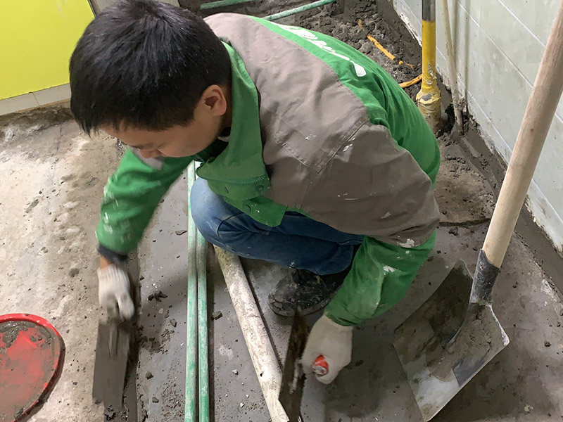 周口貼磚師傅一天多少錢，貼磚師傅一天能做多少活