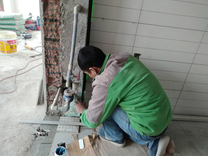 深圳屋頂漏水維修反復滲漏原因，深圳屋頂漏水怎么處理