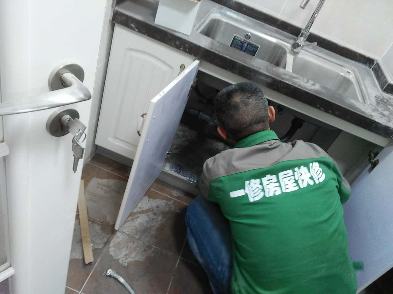 你以為櫥柜安裝很簡單？老師傅告訴你這些細節千萬別忽略了