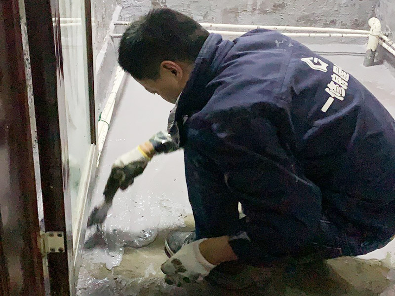重慶維修防水公司才知道的幾個(gè)真相，為何你家衛(wèi)生間總是漏水？